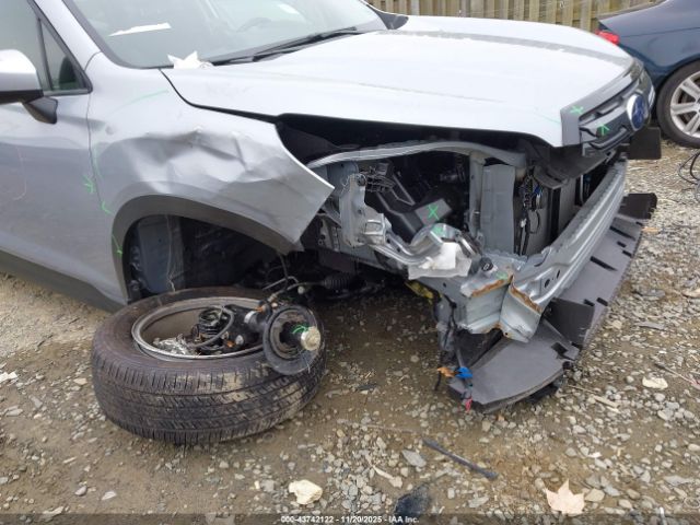 Subaru Forester Premium Image 5