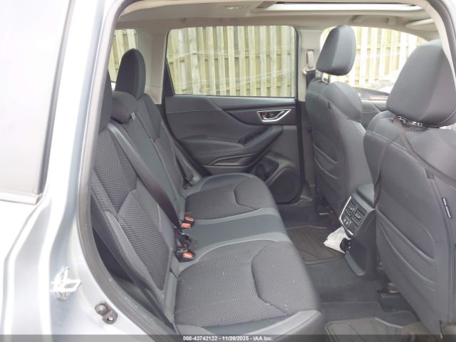 Subaru Forester Premium Image 7