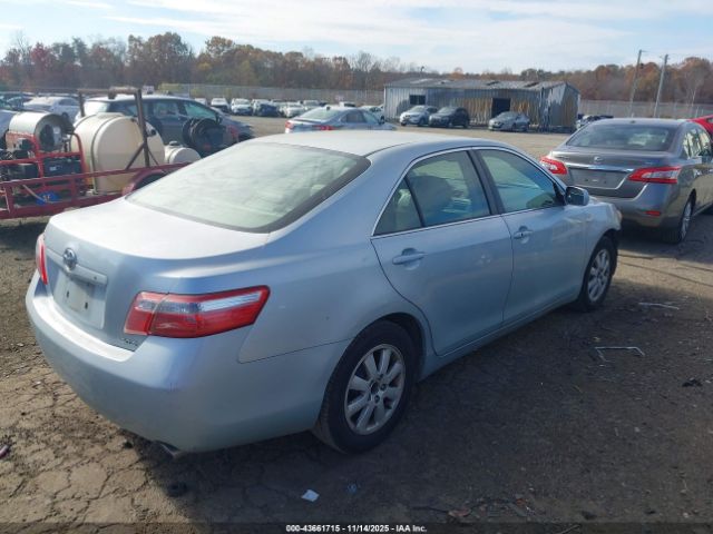 Toyota Camry Xle V6 Image 6