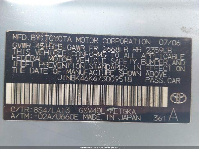 Toyota Camry Xle V6 Image 16