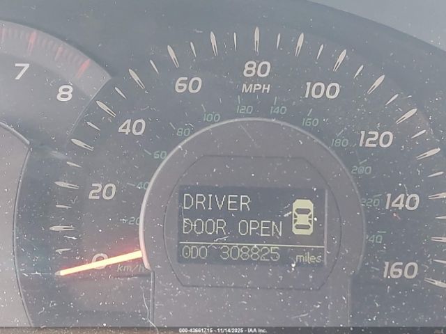 Toyota Camry Xle V6 Image 4