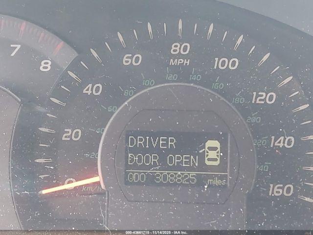 Toyota Camry Xle V6 Image 4