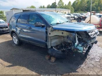 Salvage Ford Explorer
