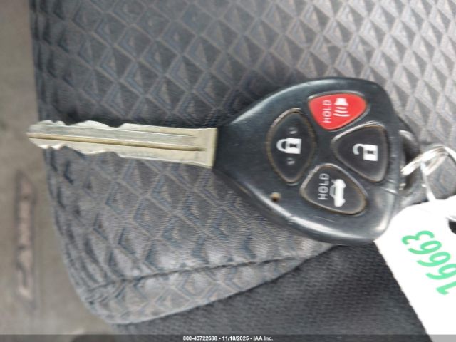 Toyota Camry Se V6 Image 8