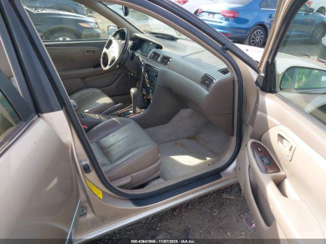 Toyota Camry Le V6 Image 6