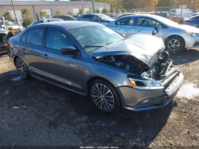  Salvage Volkswagen Jetta