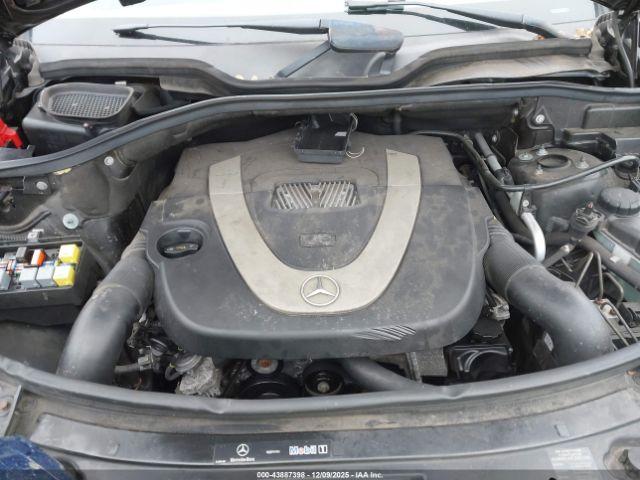 Mercedes-Benz M-Class 4matic Image 11