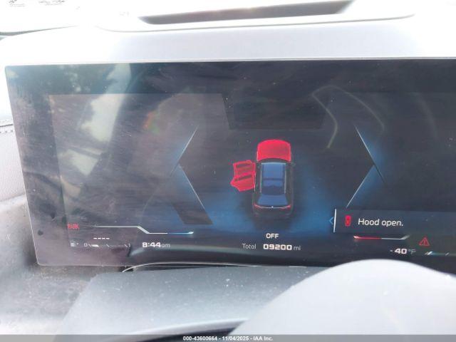 BMW X Series M60i Image 9