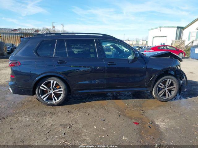 BMW X Series M60i Image 13