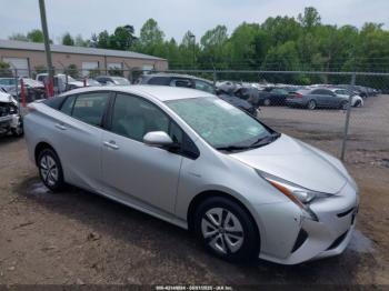  Salvage Toyota Prius