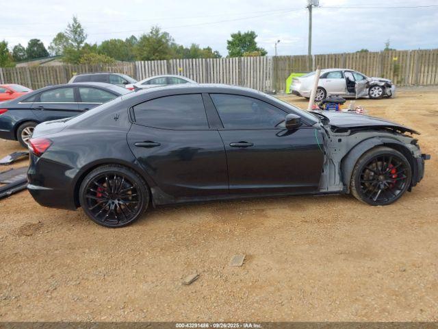 Maserati Ghibli Modena Q4 Image 19