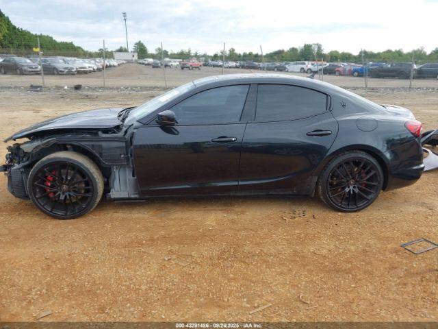 Maserati Ghibli Modena Q4 Image 6