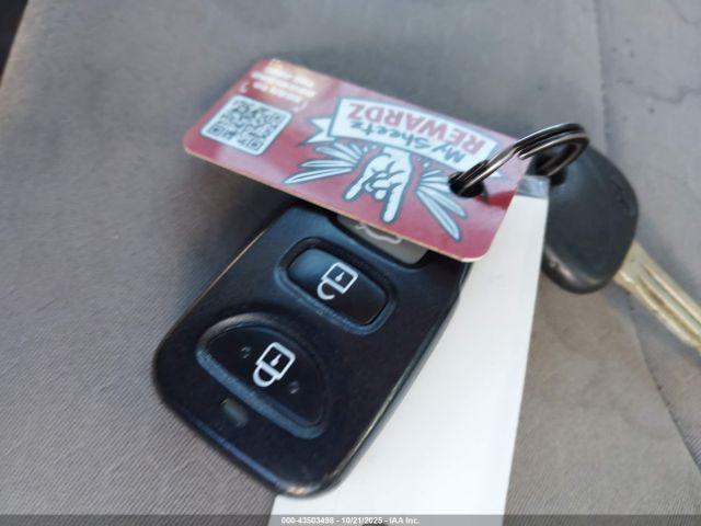 Hyundai ELANTRA Sel Image 12