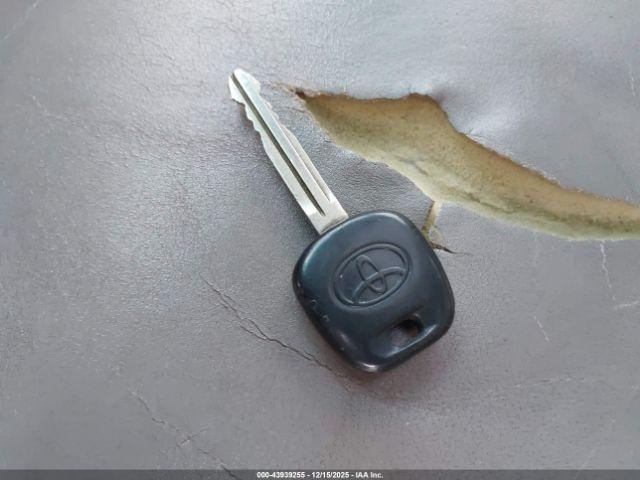 Toyota 4Runner Limited V8 Image 15