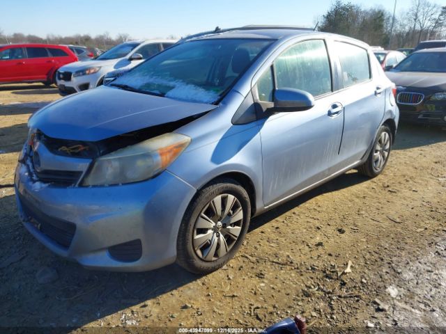 Toyota Yaris Le Image 9