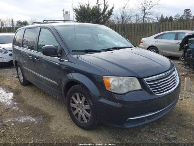  Salvage Chrysler Town & Country