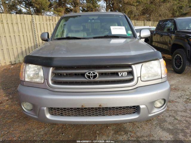 Toyota Sequoia Sr5 V8 Image 6