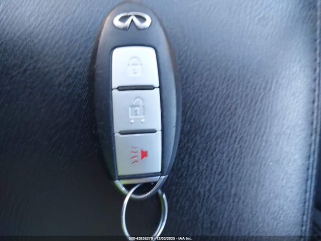 INFINITI Qx Image 12