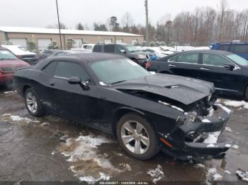  Salvage Dodge Challenger