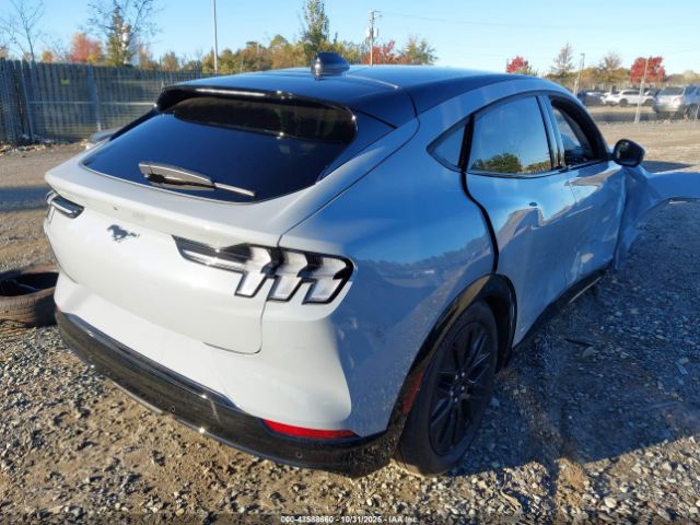 Ford Mustang Premium Image 5