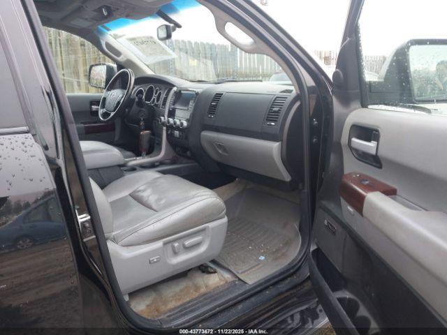 Toyota Sequoia Platinum 5.7l V8 Image 5