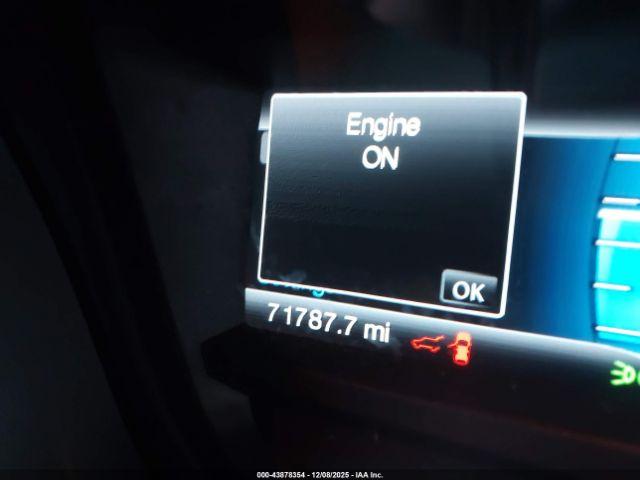 Ford Explorer Limited Image 16