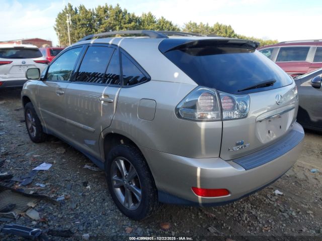 Lexus RX Image 4