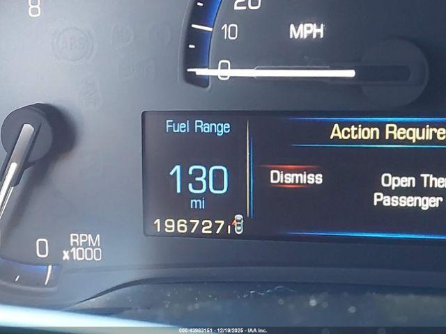 Cadillac CTS Luxury Image 3