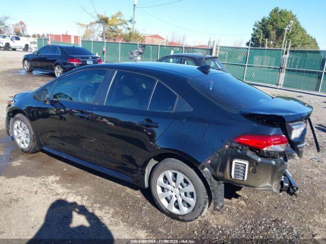 Toyota Corolla Hybrid Le Image 13