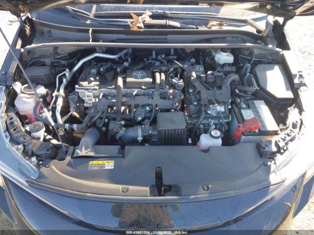 Toyota Corolla Hybrid Le Image 10