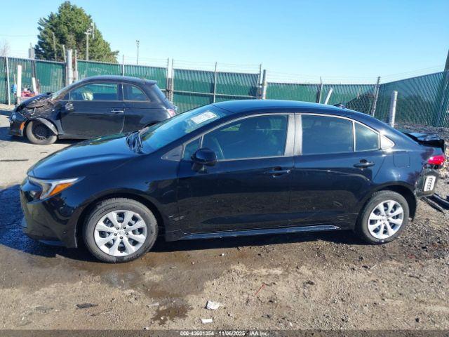 Toyota Corolla Hybrid Le Image 3