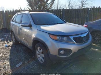  Salvage Kia Sorento