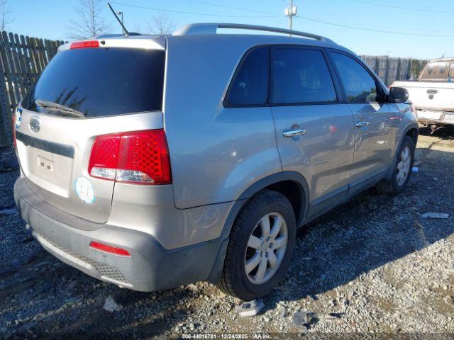 Kia Sorento Lx Image 2