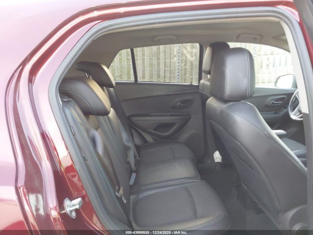 Chevrolet Trax Lt Image 2