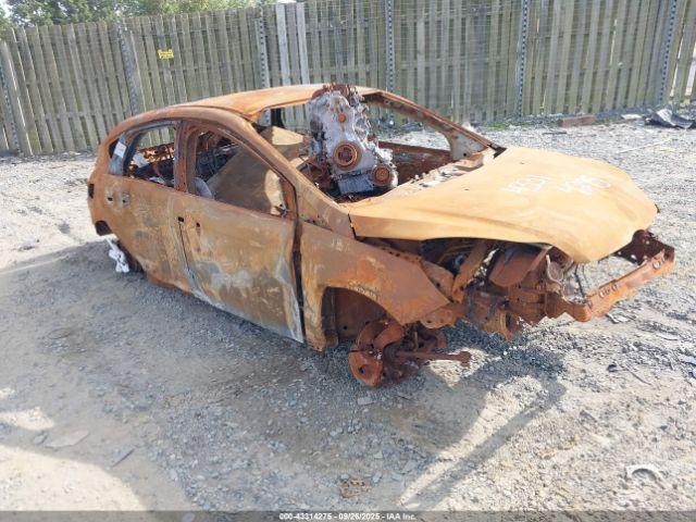  Salvage Ford Focus St