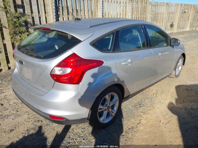 Ford Focus Se Image 7