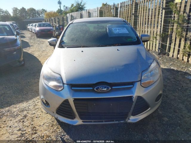 Ford Focus Se Image 10