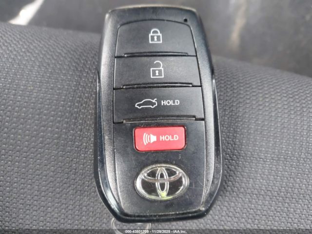 Toyota Corolla Se Image 11
