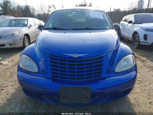 Chrysler PT Cruiser Limited Image 12
