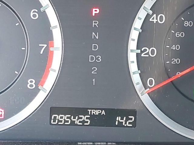 Honda Accord 2.4 Lx Image 16