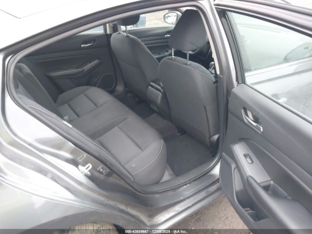 Nissan Altima S Fwd Image 6