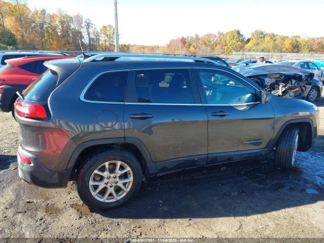 Jeep Cherokee Latitude Image 3