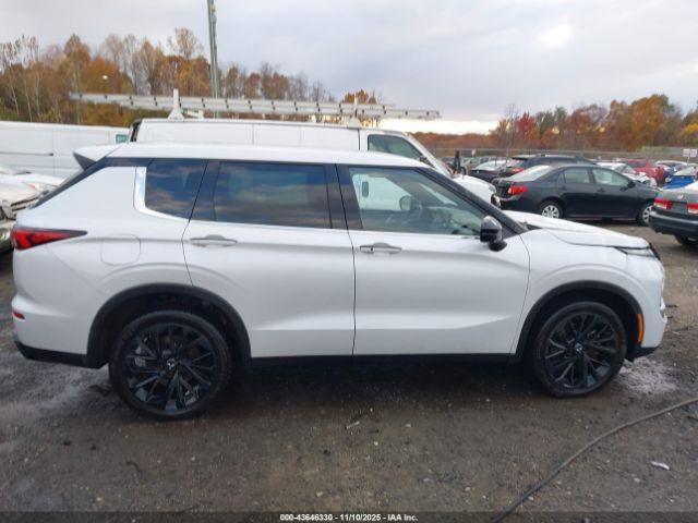 Mitsubishi Outlander Se Black Edition S-awc Image 14