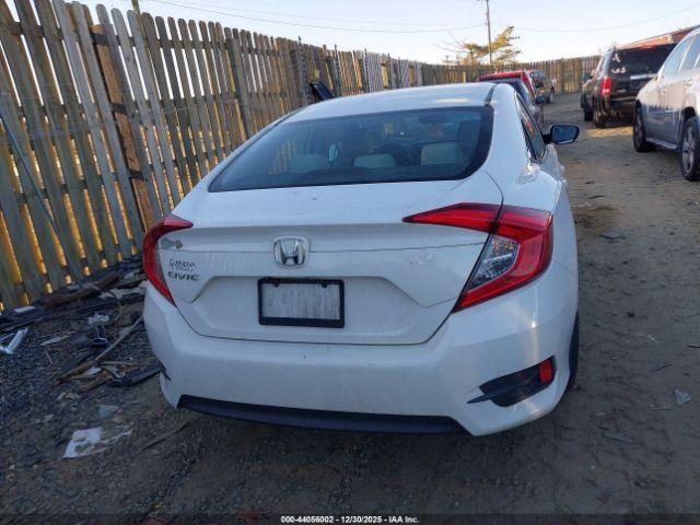 Honda Civic Lx Image 8