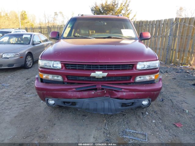 Chevrolet Suburban 1500 Z71 Image 7