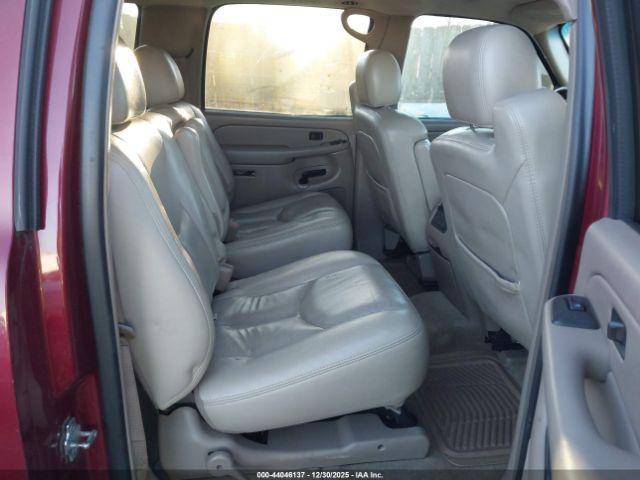 Chevrolet Suburban 1500 Z71 Image 8