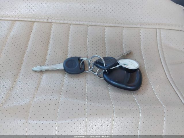 Chevrolet Suburban 1500 Z71 Image 9