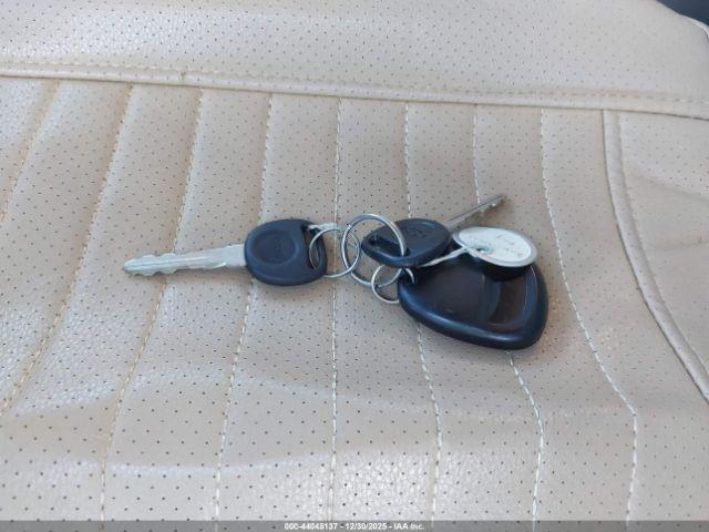 Chevrolet Suburban 1500 Z71 Image 9