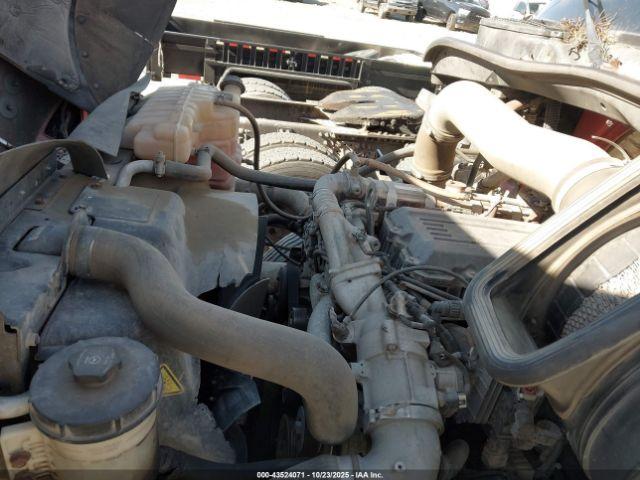 International Prostar+ Image 9