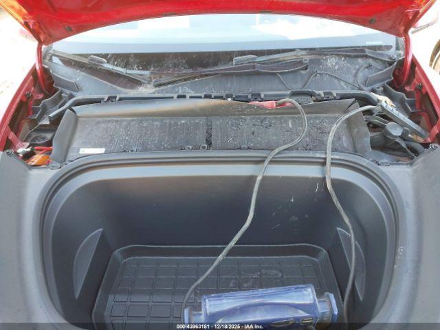 Tesla Model Y Image 14